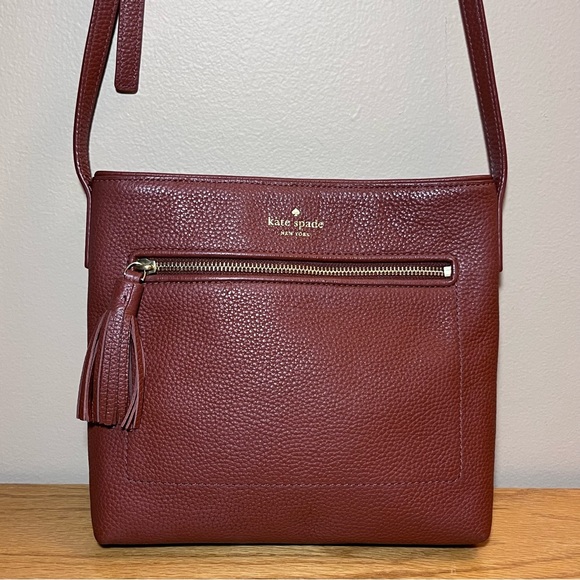 kate spade Handbags - KATE SPADE CHESTER STREET DESSI CROSSBODY IN PORT BROWN